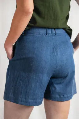 Jyoti - Fair Works Jyoti - Fair Works Damen vegan Shorts Denim Kusuma Blau – Produktbild 1 von 1
