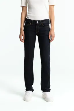 Kings Of Indigo Kings of Indigo Damen vegan Jeans Emi Journey Rinse Navy – Produktbild 1 von 1