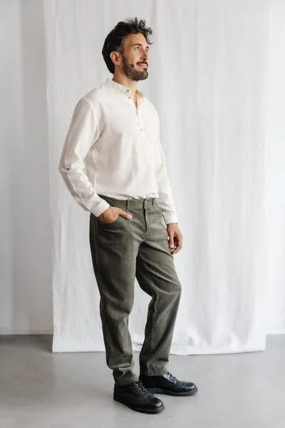 Jyoti - Fair Works Jyoti - Fair Works Bio-Baumwollcord Hose Prakrit, Pistazie, – Produktbild 3 von 4