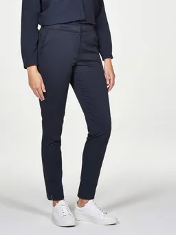Thought Chino Modell: Lea – Produktbild 1 von 1