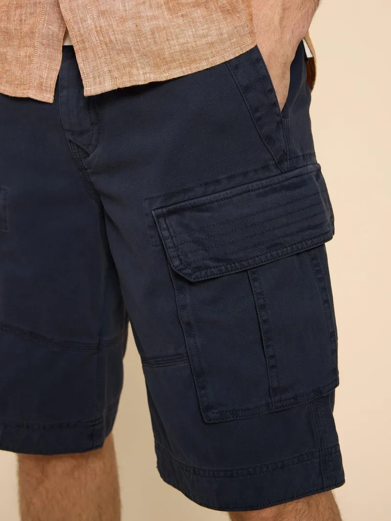 White Stuff Halsall Cargoshorts aus Bio-Baumwolle - 38/R, Dunkelmarine, – Produktbild 1 von 4