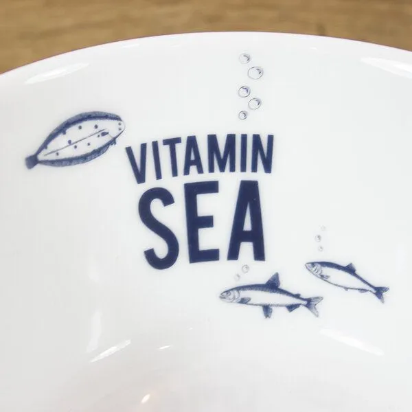 Bow & Hummingbird Bow & Hummingbird Porzellanschale Vitamin Sea – Produktbild 2 von 4