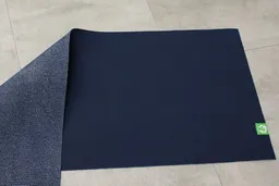 green&fair green&fair Yogamatte aus fair gehandeltem Naturkautschuk – Produktbild 1 von 1