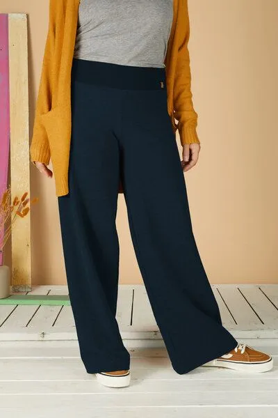 La Gitana La Gitana Lässige Hose „Enja“ aus Bio French Terry, Passform: bequem in weitem Marlene Stil, Blau, – Produktbild 2 von 4
