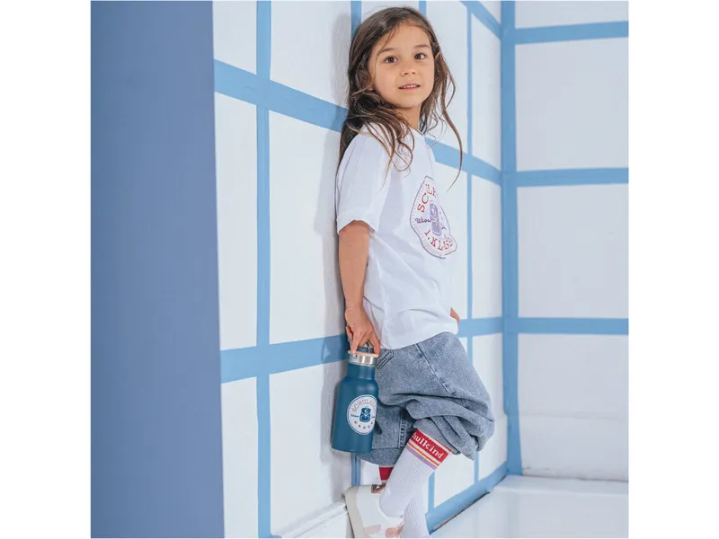 Kikadu Kikadu T-Shirt Schulkind Lavendel 116/128, Weiß, – Produktbild 2 von 2