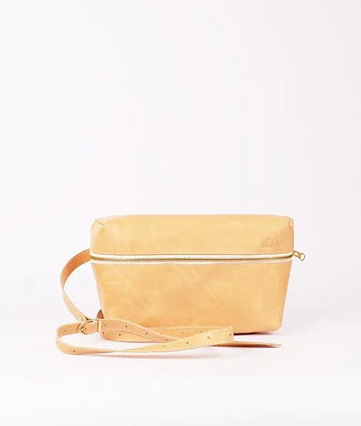monday market monday market Bauchtasche Lucas aus pflanzlich gegerbtem Leder, Hellbraun, – Produktbild 2 von 3