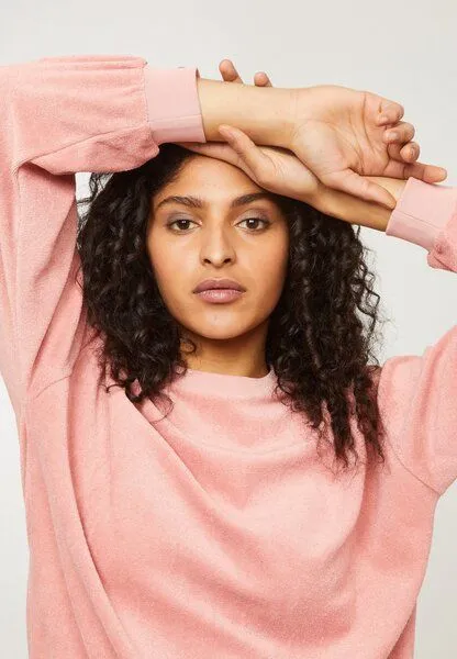 recolution Damen Sweatshirt aus Bio-Baumwolle - NERINE - recolution, Ash rose (rosa), – Produktbild 1 von 4