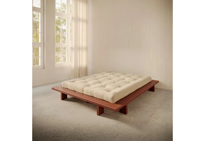 Karup Design Futonbett Bettgestell JAPAN BED Futonbett aus FSC®-zertifiziertem Massivholz (Mit Lattenrost), zeitlos, bequem & in mehreren Farben und Größen erhältlich, Rot, – Produktbild 1 von 5