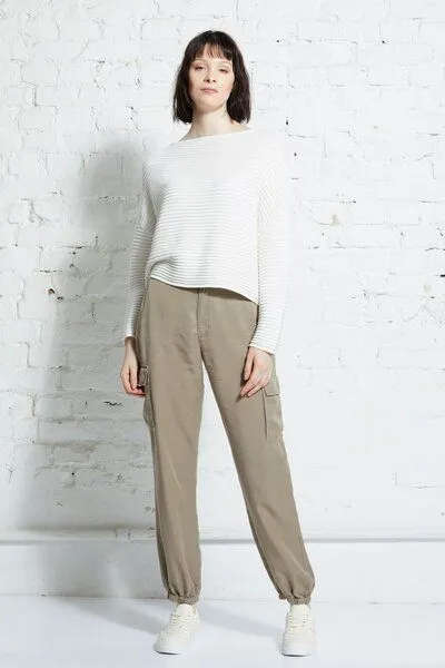 Wunderwerk Wunderwerk Kelly cargo pant, Beige (240 - clay beige), – Produktbild 2 von 3