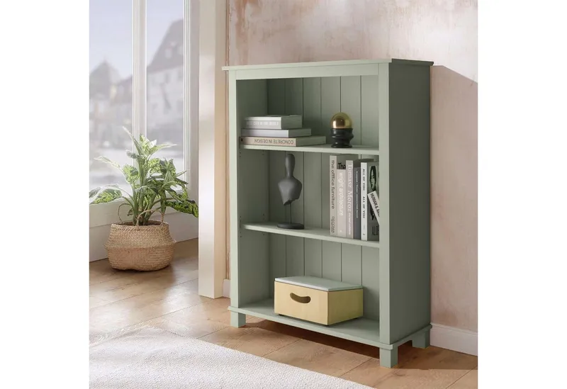 OTTO home Regal Pivo Bücherregal mit 2 verstellbaren Einlegeböden, natürliche Maserung, aus massivem Kiefernholz mit 3 Fächern, Höhe 106 cm, Grün, – Produktbild 2 von 3