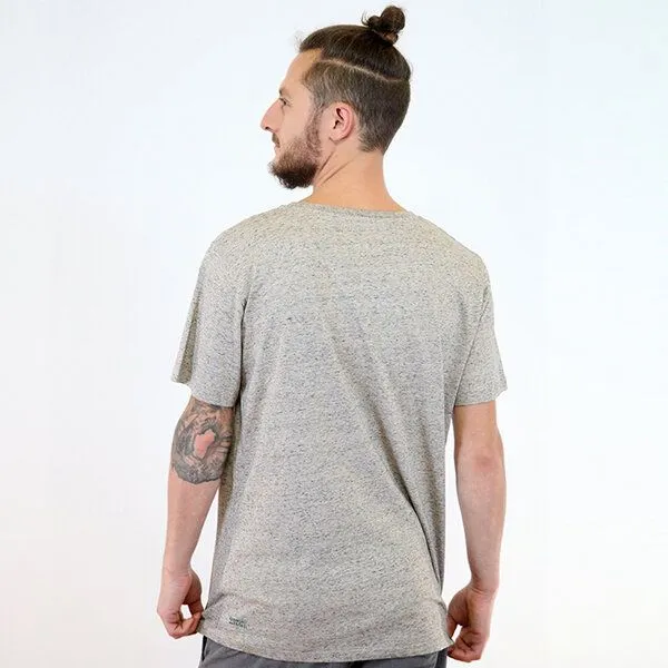 Spangeltangel Spangeltangel bedrucktes T-Shirt, Windkraft, nachhaltig, Windrad, Unisex, Biobaumwolle, Sandgrau, – Produktbild 2 von 3