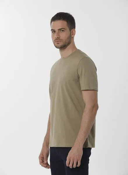 ORGANICATION ORGANICATION Basic T-Shirt aus Bio-Baumwolle, Grün(olive), – Produktbild 3 von 4