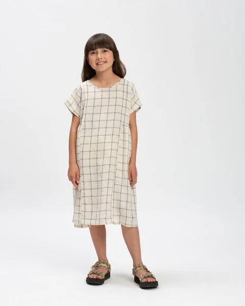 MATONA Matona Weites Leinenkleid für Kinder / Boxy Dress, Blue net, – Produktbild 1 von 4