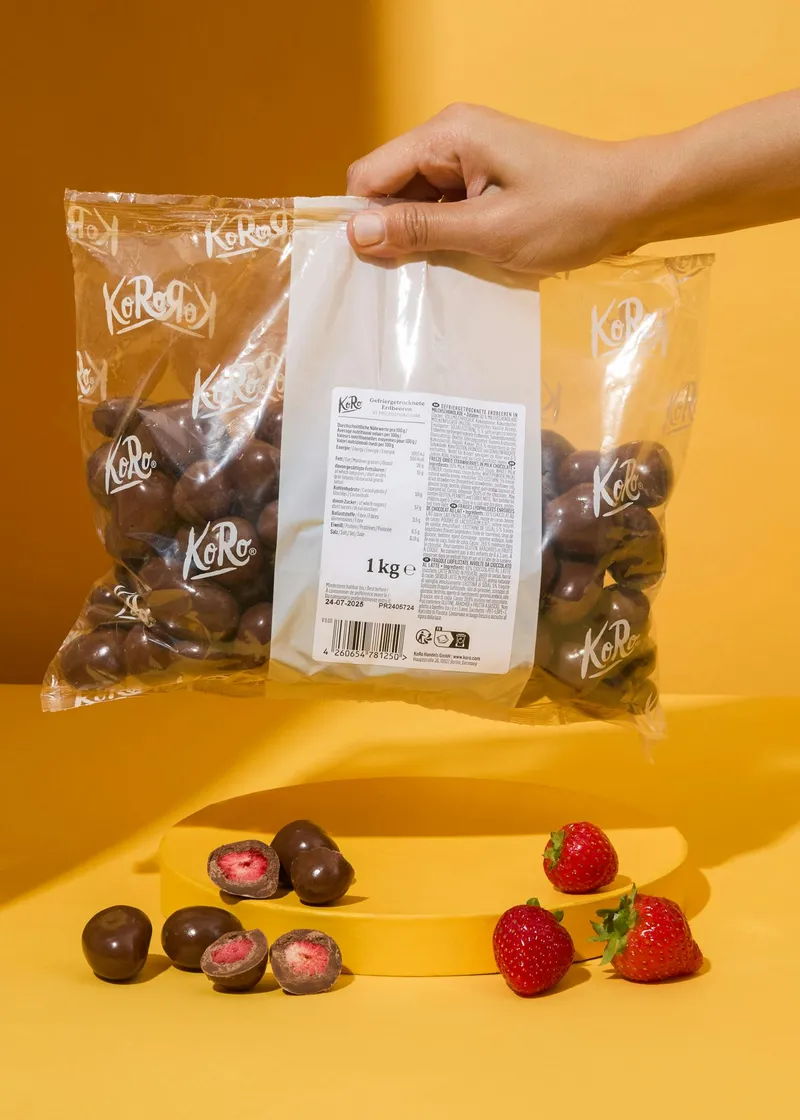 KoRo Gefriergetrocknete Erdbeeren in Milchschokolade 1 kg – Produktbild 3 von 5