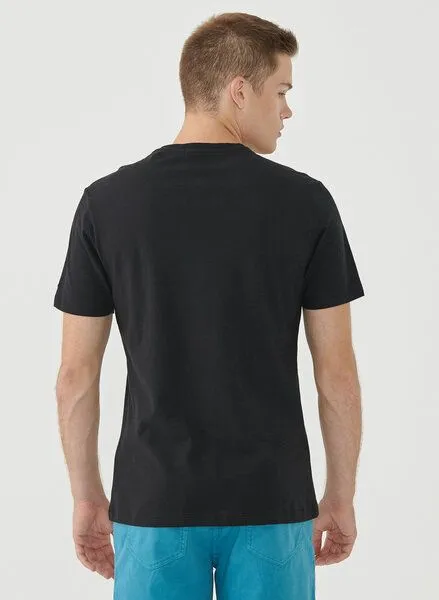 ORGANICATION ORGANICATION Basic T-Shirt aus Bio-Baumwolle mit V-Ausschnitt, Black, – Produktbild 4 von 4