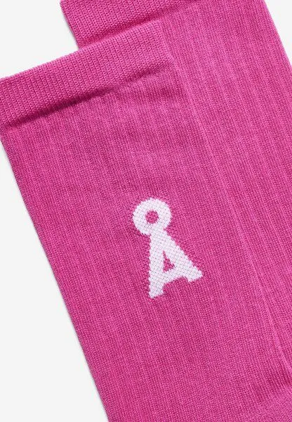 ARMEDANGELS ARMEDANGELS SAAMUS BOLD Unisex Socken aus Bio-Baumwoll-Mix, Very berry, – Produktbild 1 von 2