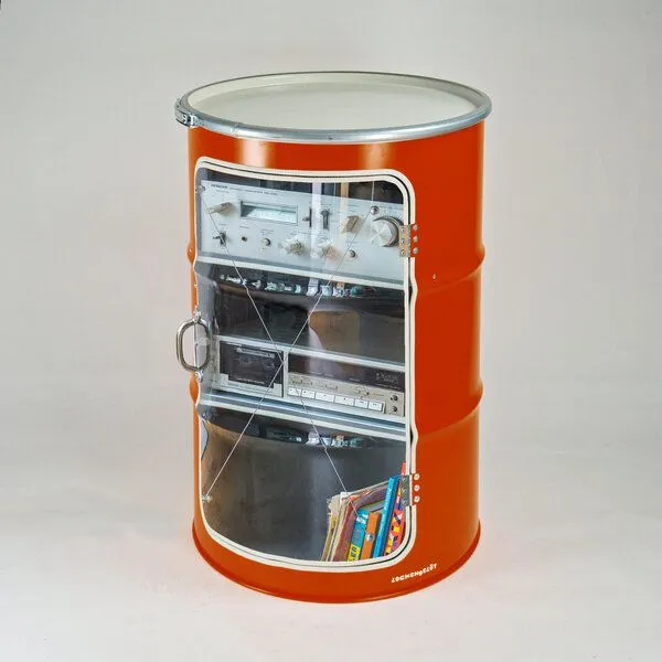 Lockengelöt Lockengelöt HiFi Vitrine aus einem Hamburger Ölfass, Rot, – Produktbild 2 von 2