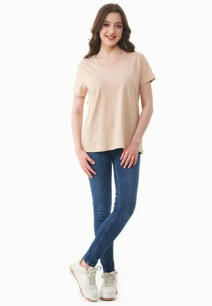 ORGANICATION ORGANICATION Damen Basic T-Shirt aus Bio-Baumwolle mit V-Ausschnitt, Soft beige, – Produktbild 2 von 4