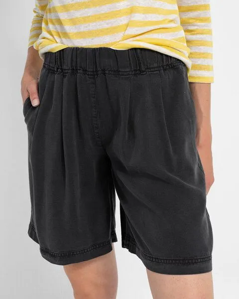Alma & Lovis Alma & Lovis Shorts aus Tencel | Tencel Shorty, Schwarz, – Produktbild 3 von 4