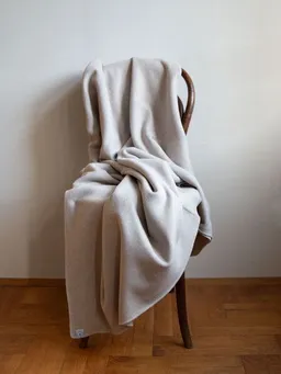 Ecostories Ecostories Baumwoll-Fleece Wohndecken 150 x 200 cm – Produktbild 1 von 1