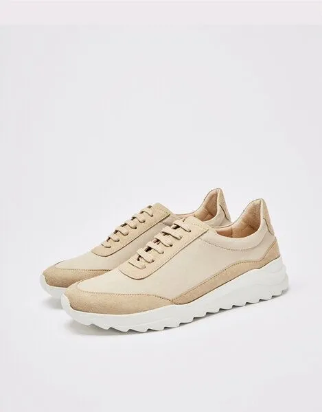 NINE TO FIVE NINE TO FIVE #clota - bequeme Pantolette aus recyceltem Canvas mit Naturlatex-Fussbett und Kork, Tan sea, – Produktbild 1 von 4