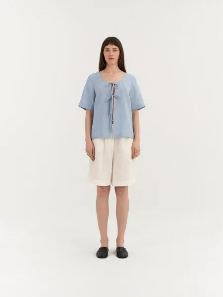 AmourLinen AmourLinen Leinen-Top mit Bindeknoten VIVIEN, Hellblau (blau), – Produktbild 1 von 2
