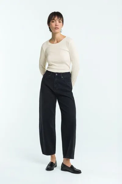 Kings Of Indigo Kings Of Indigo Jeans Leila Cropped - High Waist Balloon Shape - Holo Black Used – Produktbild 4 von 4