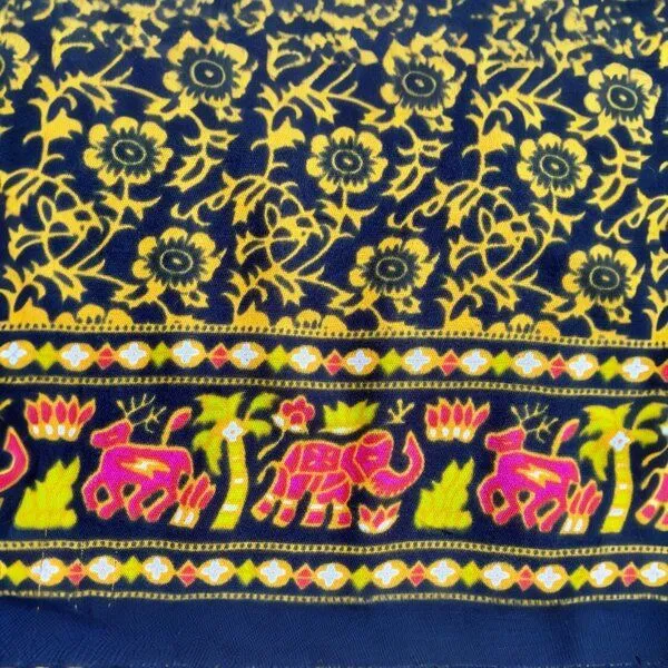 Der Lindwurm Der Lindwurm Sarong- Mandala, Gelb (buntes mandala), – Produktbild 3 von 3