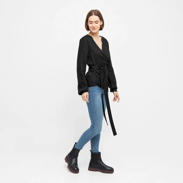 WiDDA berlin WiDDA berlin Wickelbluse KONO in Schwarz aus TENCEL – Produktbild 3 von 4
