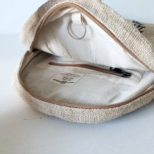 Himal Hemp Rucksack RAMRI aus Hanf von Himal Hemp (Medium), Zigzag hellblau, – Produktbild 4 von 4