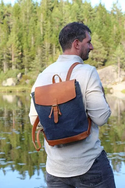 GLOBO Fair Trade GLOBO Fair Trade Lässiger Rucksack NOIDA aus Canvas & mattem Ökoleder, Braun/ blau, – Produktbild 2 von 4