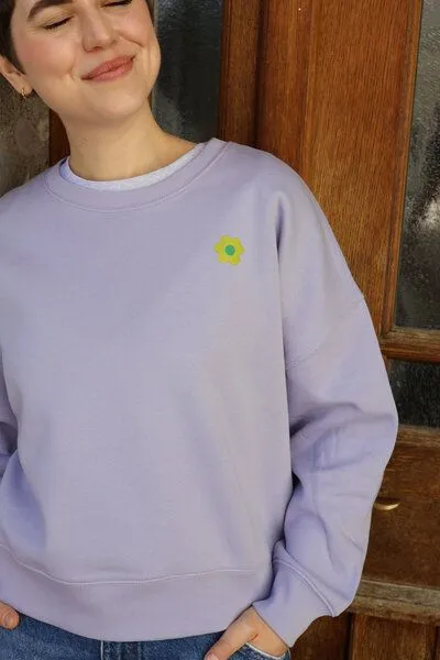 Kultgut Kultgut Artdesign - Goodness Pulloversweater im Boxistyle / Little Flower, Lila, – Produktbild 2 von 4