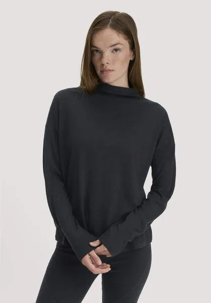 hessnatur hessnatur Longsleeve Oversize aus reiner Bio-Merinowolle, Schwarz, – Produktbild 1 von 4