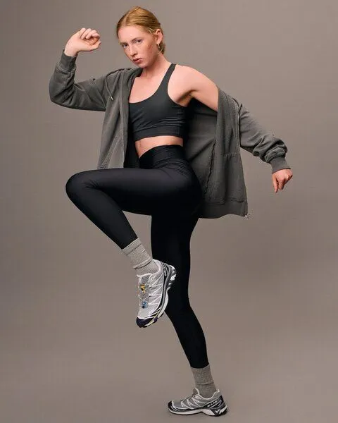 Colorful Standard Colorful Standard High-Waist Active Leggings glänzend & bequem, Schwarz (deep black), – Produktbild 2 von 3