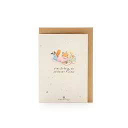 Die Stadtgärtner Die Stadtgärtner Wachsende Grußkarte zum Schulanfang I Back to School Karte „Fuchs“ mit Saatpapier I Mit Wildblumen-Samen zum Einpflanzen I Grußkarte mit Umschlag I 10,5 x 14,8 cm (DIN A6) I Kreative Geschenkidee für Kinder, Schule & Schulalltag – Produktbild 1 von 1