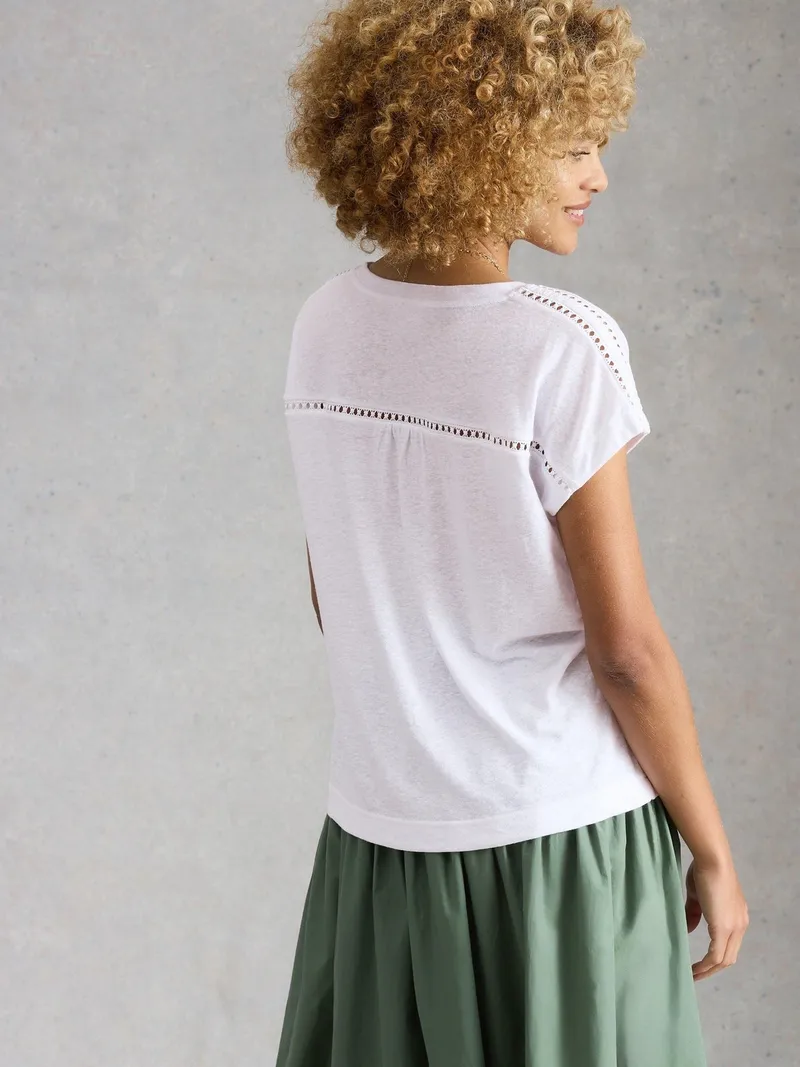White Stuff T-Shirt Ella mit Lochspitze - 34, Reines weiß, – Produktbild 4 von 4