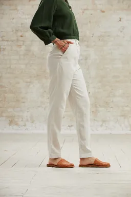 Jyoti - Fair Works Jyoti - Fair Works Damen vegan Hose Suhrut Greige – Produktbild 1 von 1