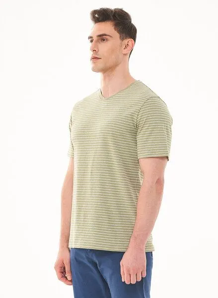 ORGANICATION ORGANICATION Gestreiftes T-Shirt aus Bio-Baumwolle und Leinen, Grün(olive), – Produktbild 3 von 4