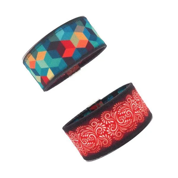 Seegarn Seegarn Wende-Armband 3cm, Ornament (rot) / würfel (bunt), – Produktbild 1 von 1