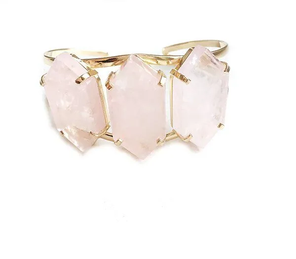 Crystal and Sage Rosenquarz Armreif von Crystal and Sage, Gold, – Produktbild 2 von 3