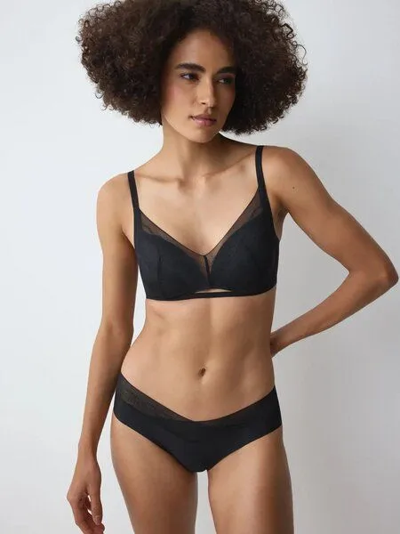 Triumph Triumph BH ohne Bügel | Breathe & Lift Smart | leichte Polsterung, Schwarz, – Produktbild 1 von 4