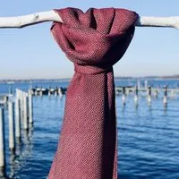 Schönes aus Indochina Schönes aus Indochina Upcycling Baumwollschal handgewebt und fair gehandelt, Dunkelrot/beige, – Produktbild 1 von 1