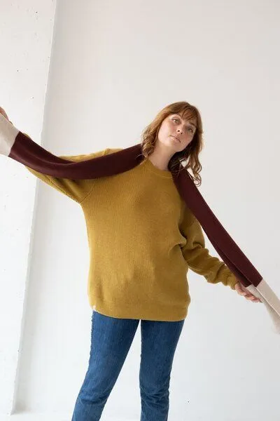 TIRALAHILACHA TIRALAHILACHA Tayo chunky wool scarf in two-tone, Rot, – Produktbild 2 von 4
