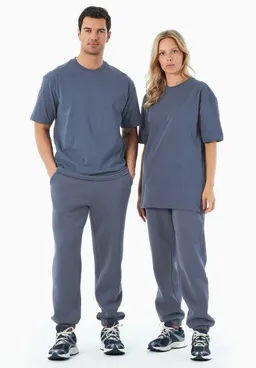 ORGANICATION ORGANICATION TUSSEM | Essentials Travel Unisex T-Shirt aus Bio-Baumwolle – Produktbild 1 von 1