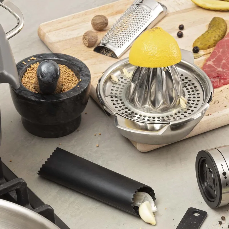 Chefkoch trifft Fackelmann Chefkoch trifft Fackelmann Muskatreibe, 13cm – Produktbild 3 von 3