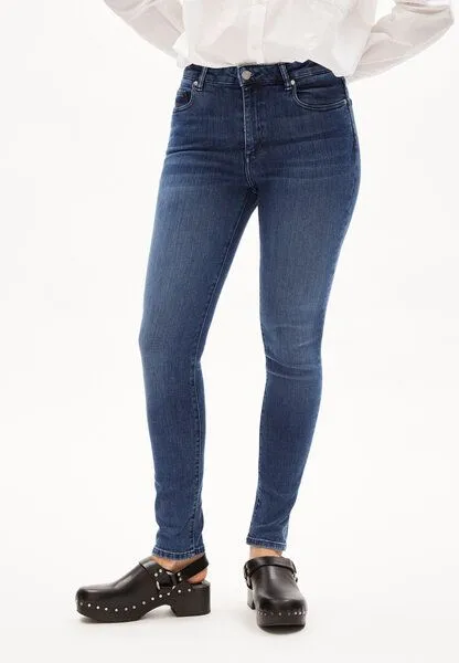ARMEDANGELS ARMEDANGELS TILLAA - Damen Jeans Skinny Leg Mid Waist Bio-Baumwoll Mix X-Stretch, Stone wash, – Produktbild 1 von 4