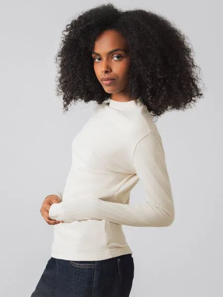 Honest Basics Honest Basics Damen Langarm Shirt mit Stehkragen aus Bio- und recycelter Baumwolle, Birke, – Produktbild 3 von 4