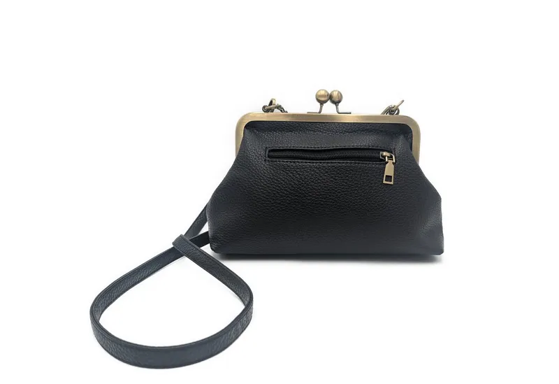 Mera Vellon Umhängetasche Damen Handtasche Novela, Umhängetasche aus veganem Leder und mit Clipverschluss, Schwarz, – Produktbild 5 von 5