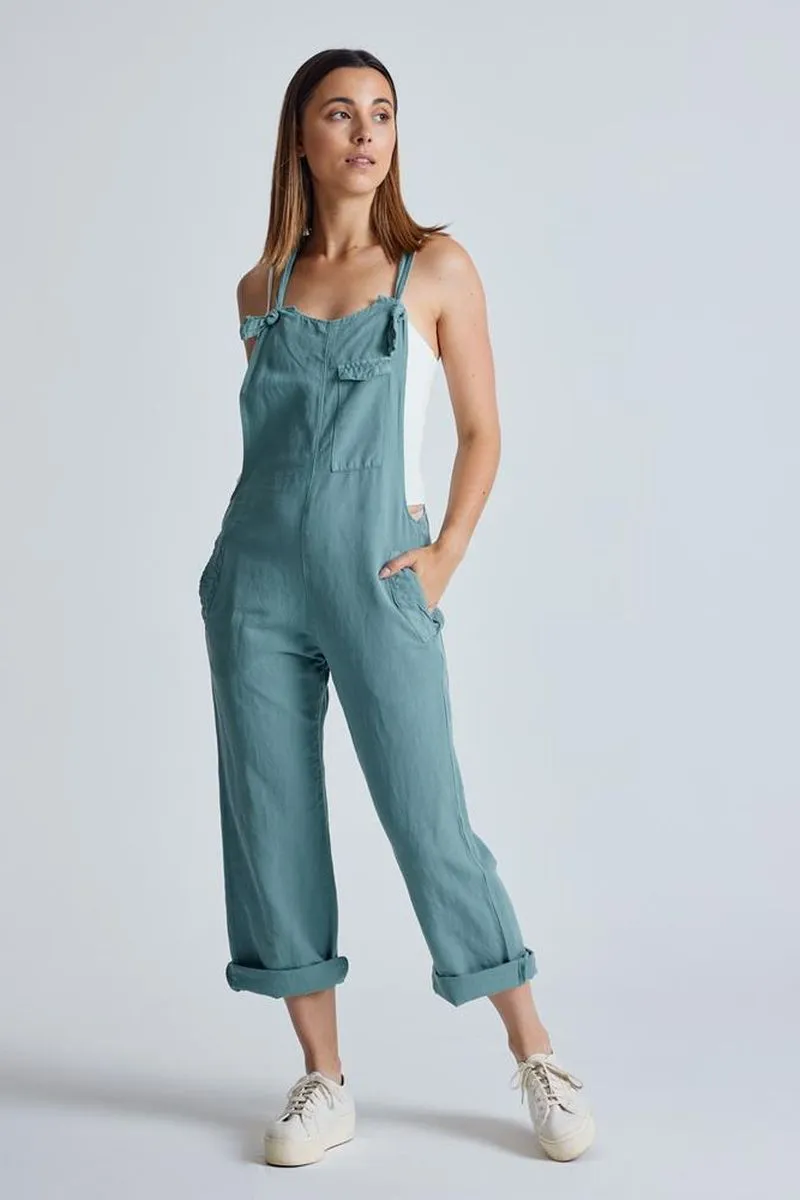 Flax and Loom Flax and Loom Damen vegan Latzhose Leinen Mary Lou Retro Blau, Teal, – Produktbild 1 von 1
