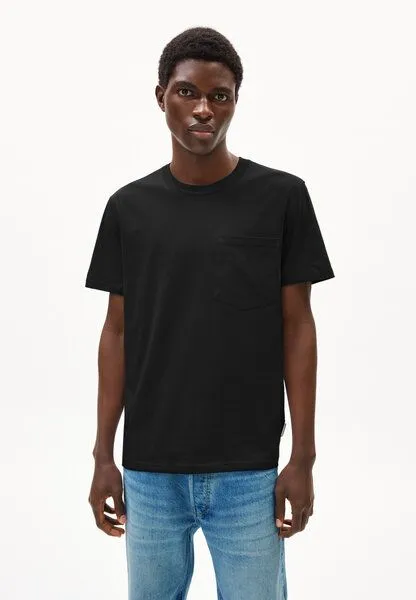 ARMEDANGELS ARMEDANGELS MAARKOS POCKET Herren Midweight T-Shirt aus Bio-Baumwolle, Black, – Produktbild 1 von 3